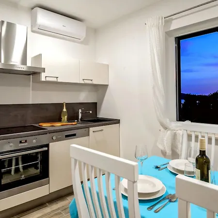 Modern House Private Pool & Jacuzzi Tatil Evi *